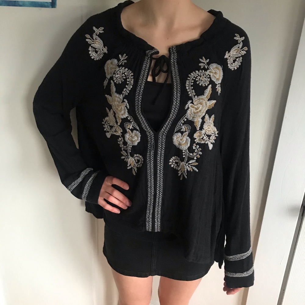 Free people long sleeve embroidered top